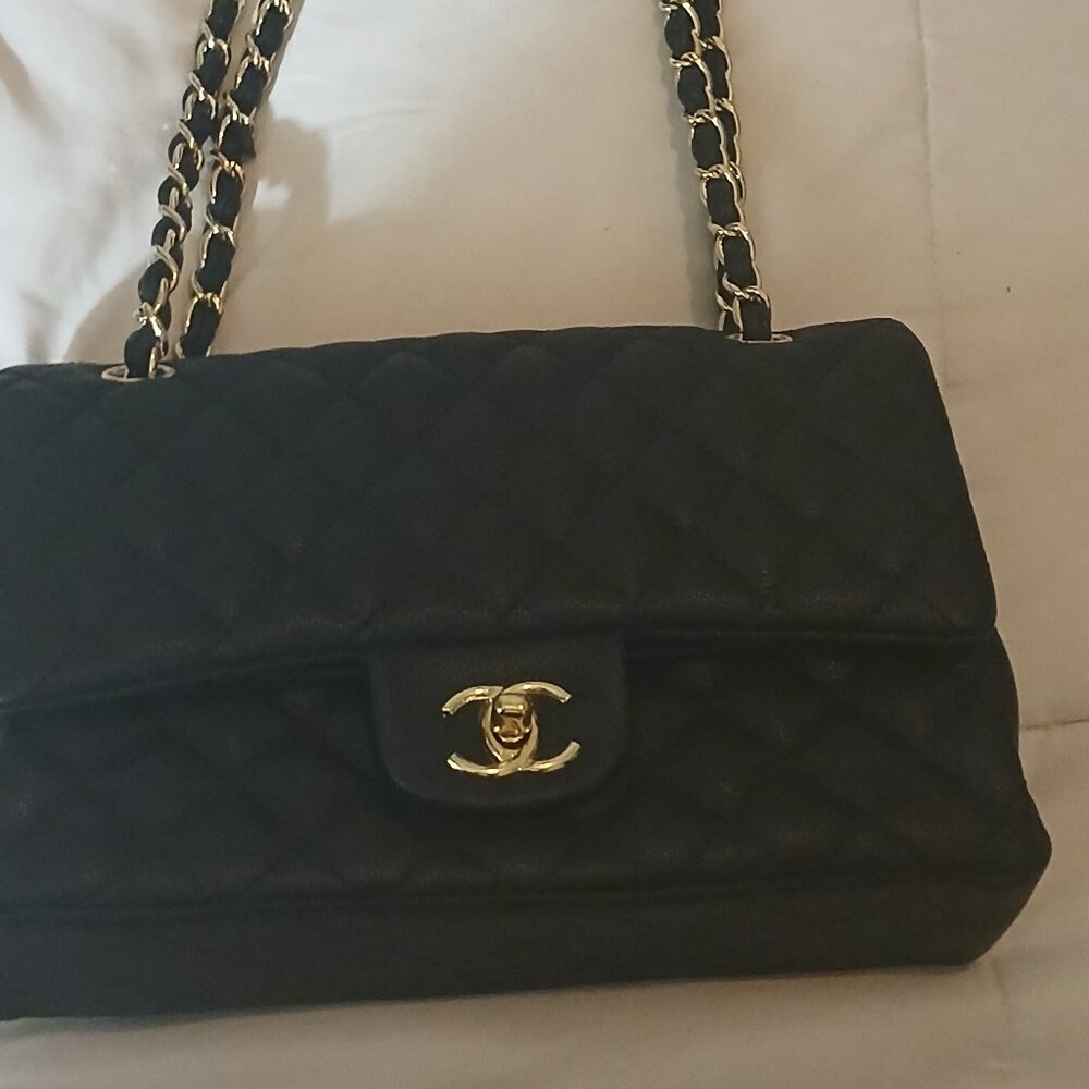 Chanel Classic Maxi